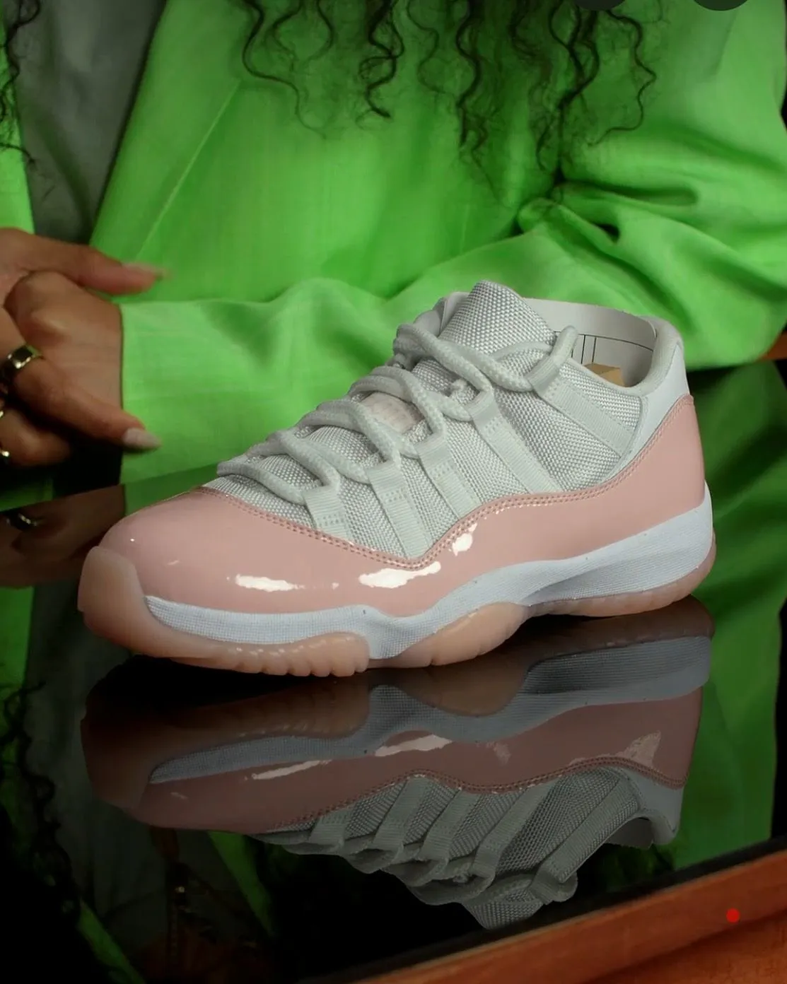 Air Jordan 11 Low “Legend Pink”