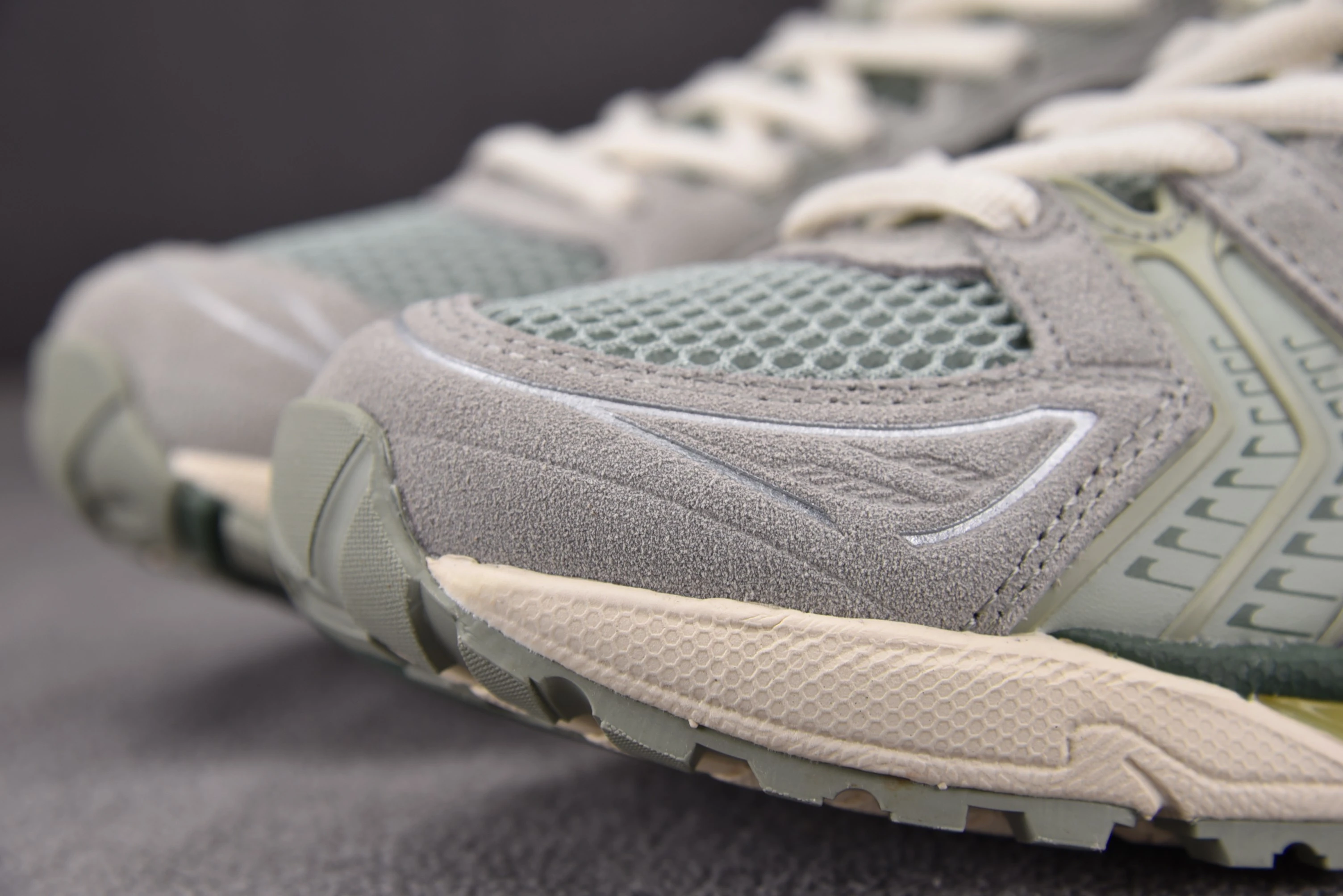 ASICS Gel-Kayano 14 Olive Grey Pure Silver