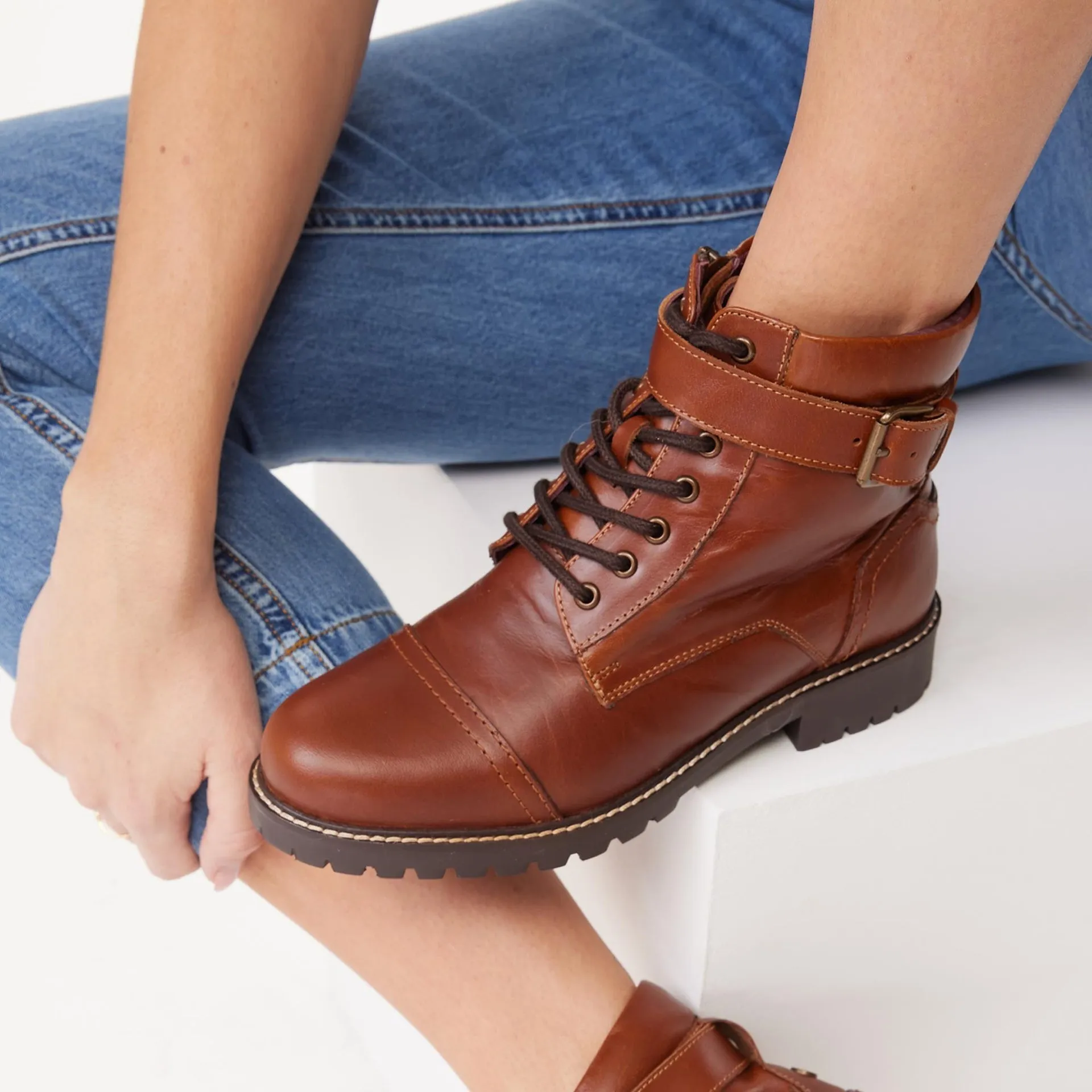 CASSIA WORK BOOT