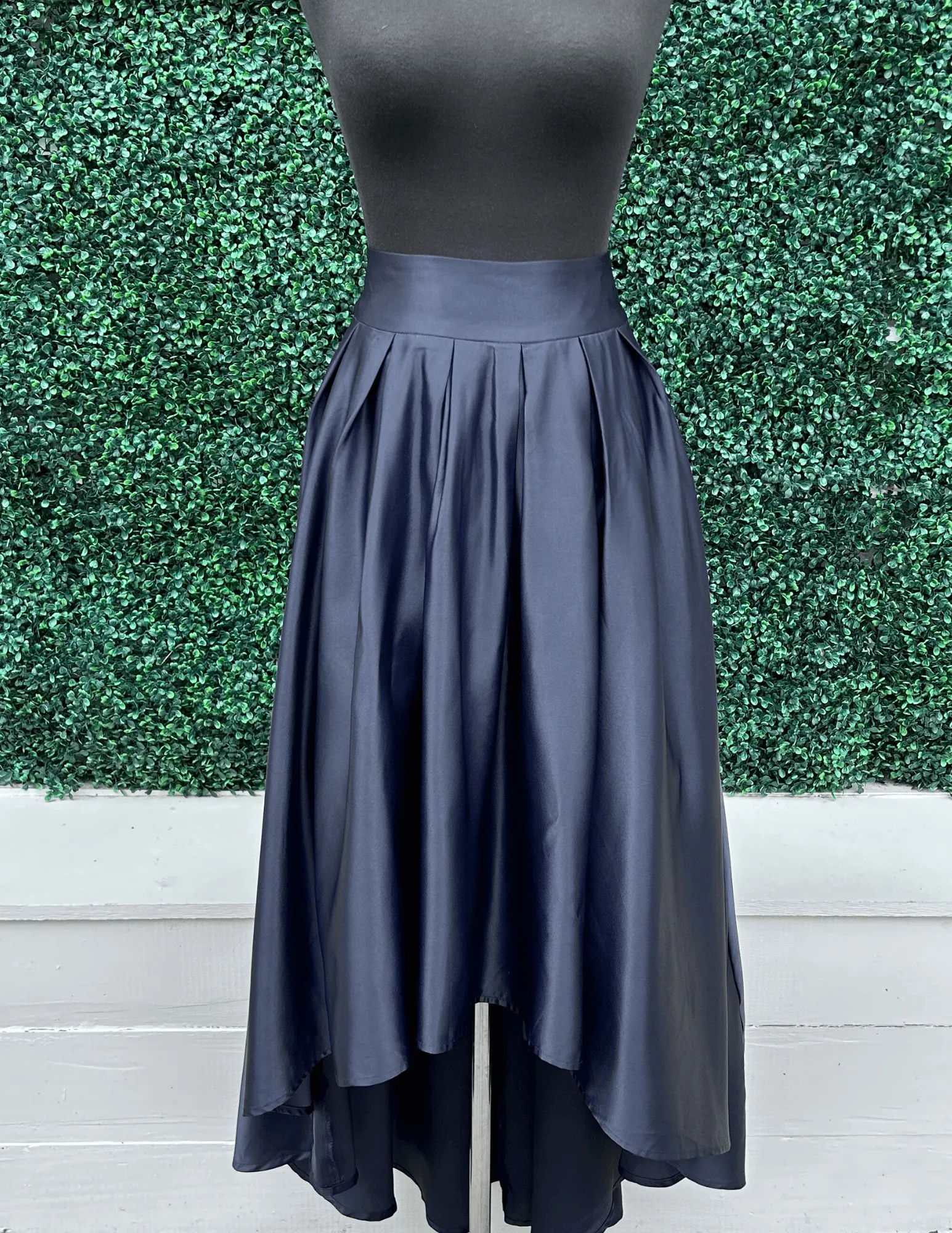 High Low Structured Skirt