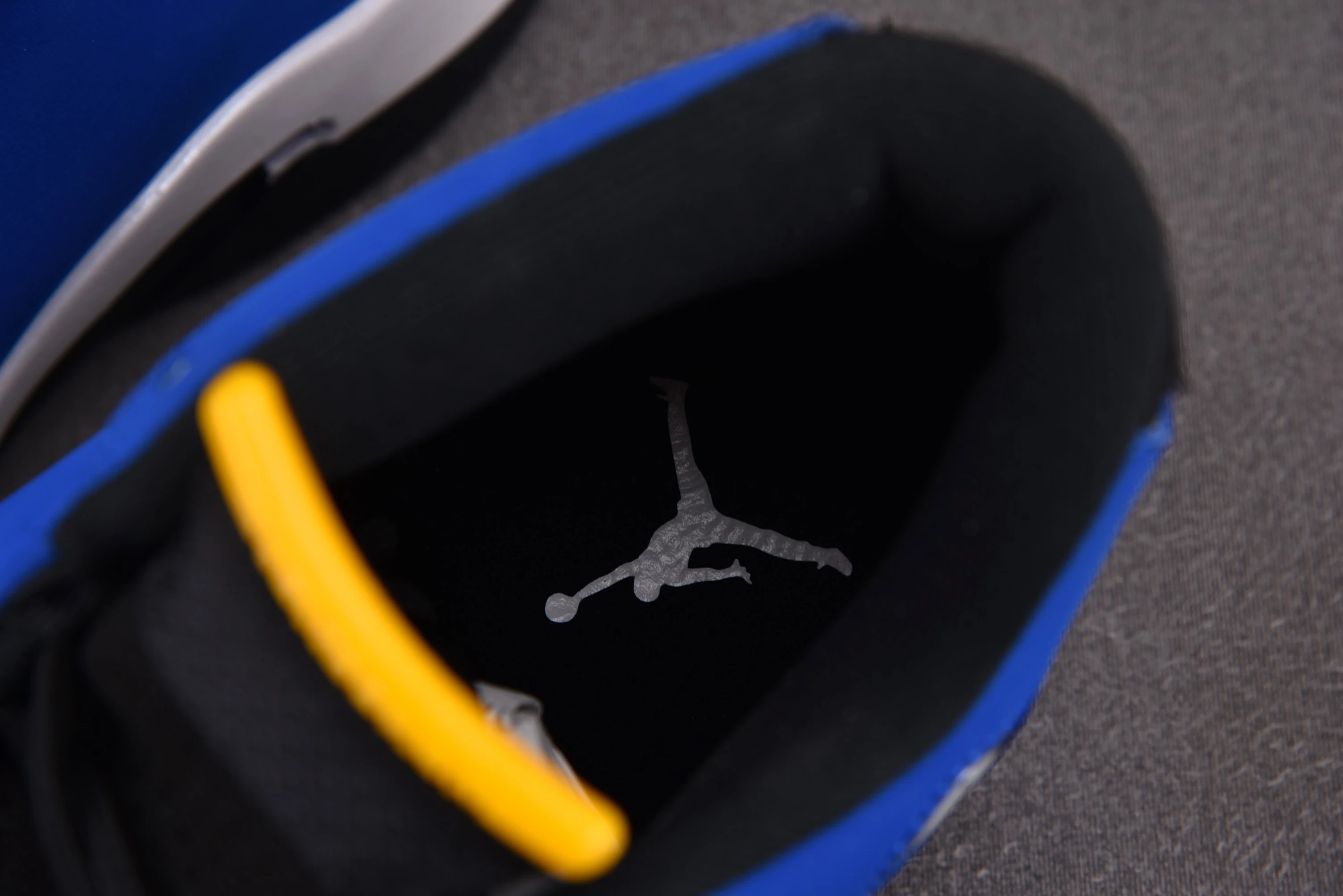 Jordan 14 Retro Laney (2023)