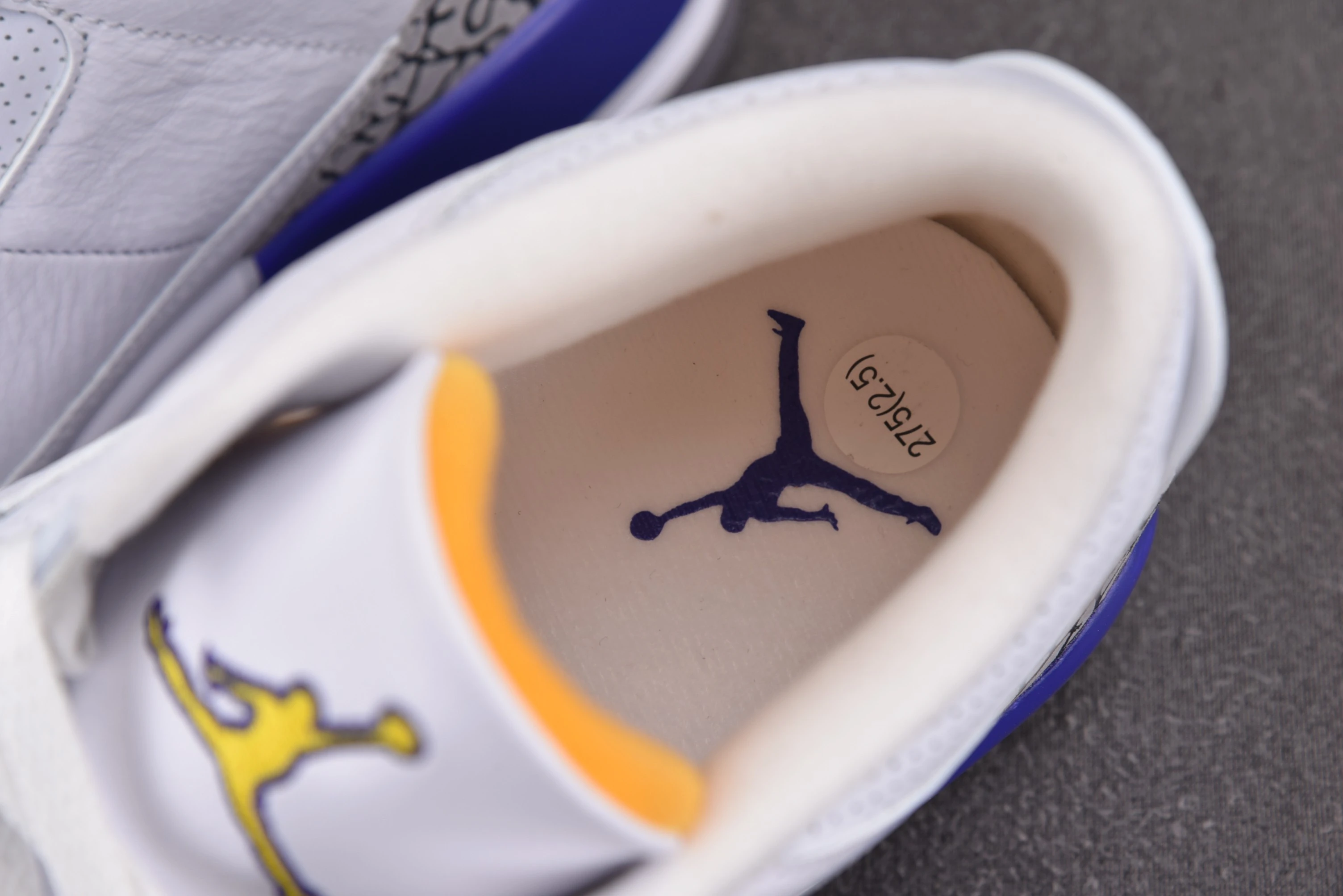 Jordan 3 Retro Kobe Bryant PE