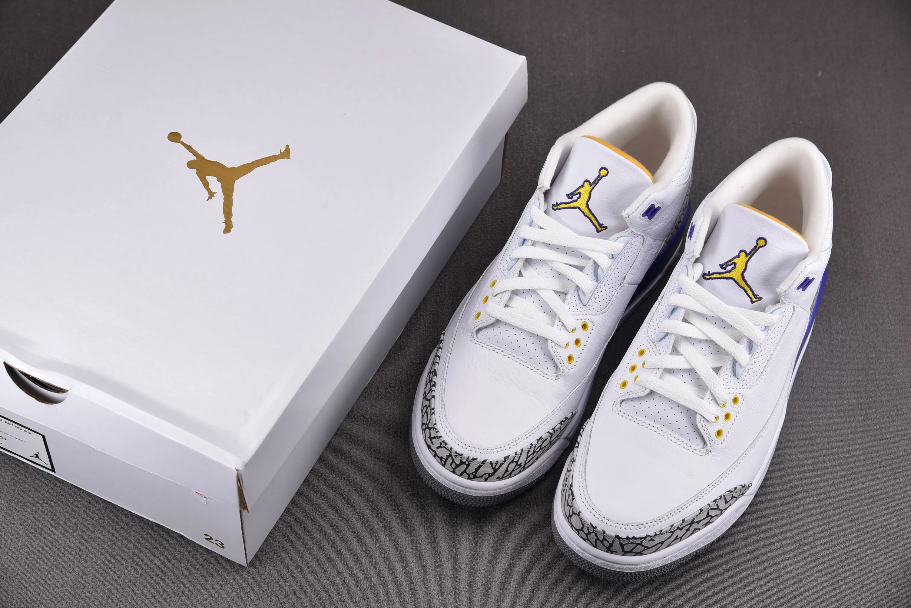 Jordan 3 Retro Kobe Bryant PE