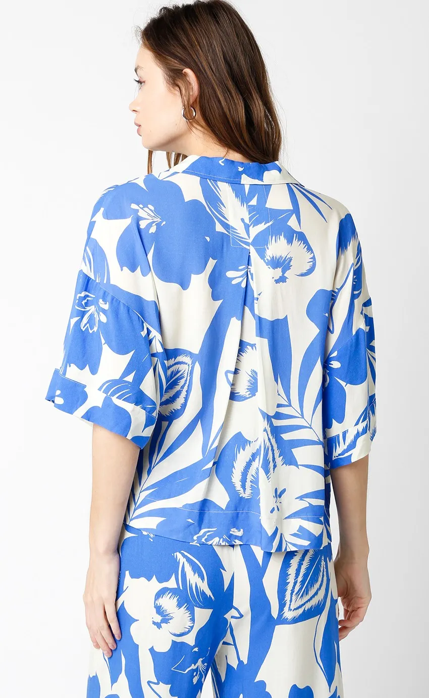 TROPICAL FOLIAGE FLOWY SHORT SLEEVE SHIRT