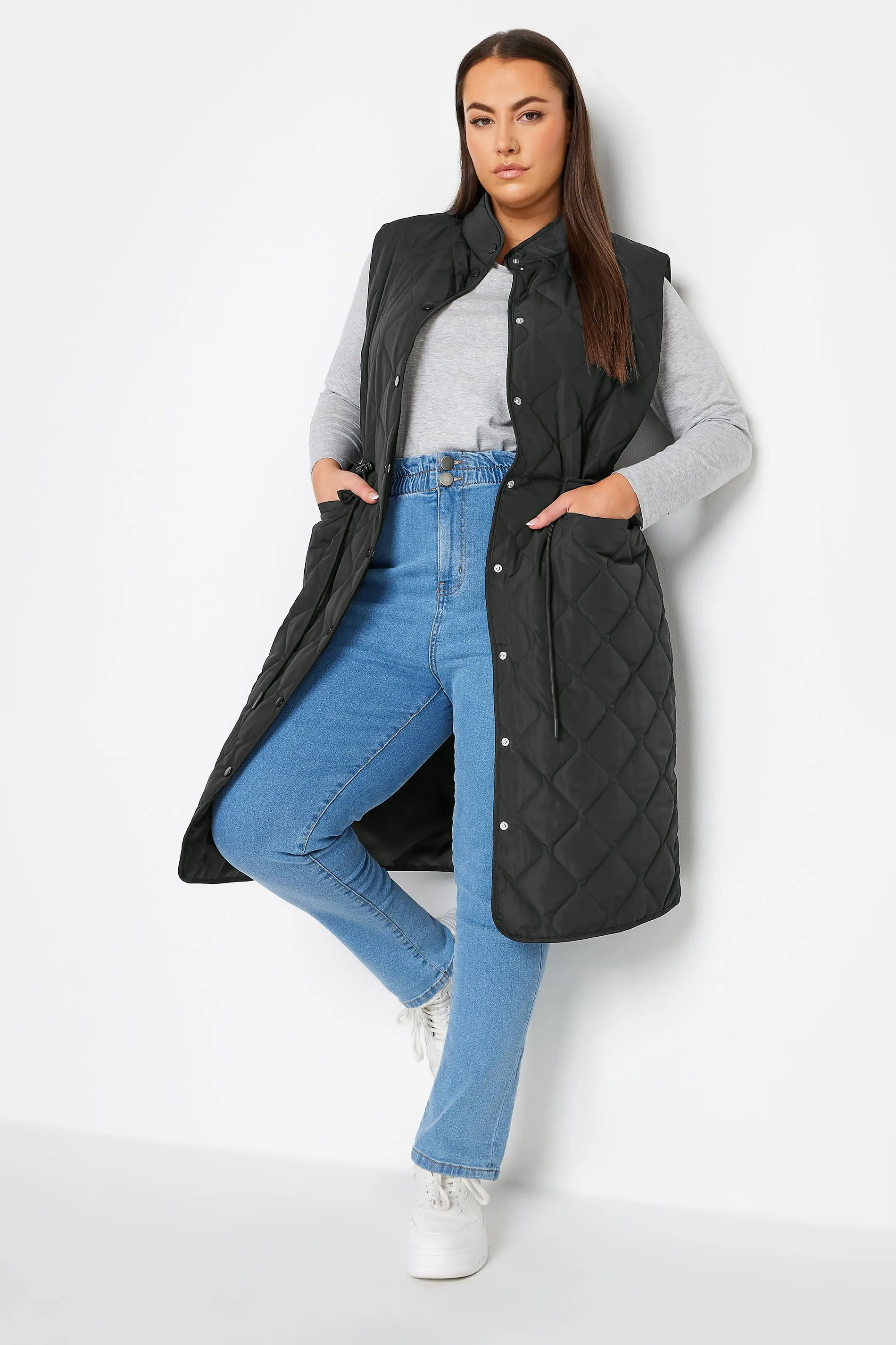 YOURS Curve Black Lightweight Quilted Midi Gilet