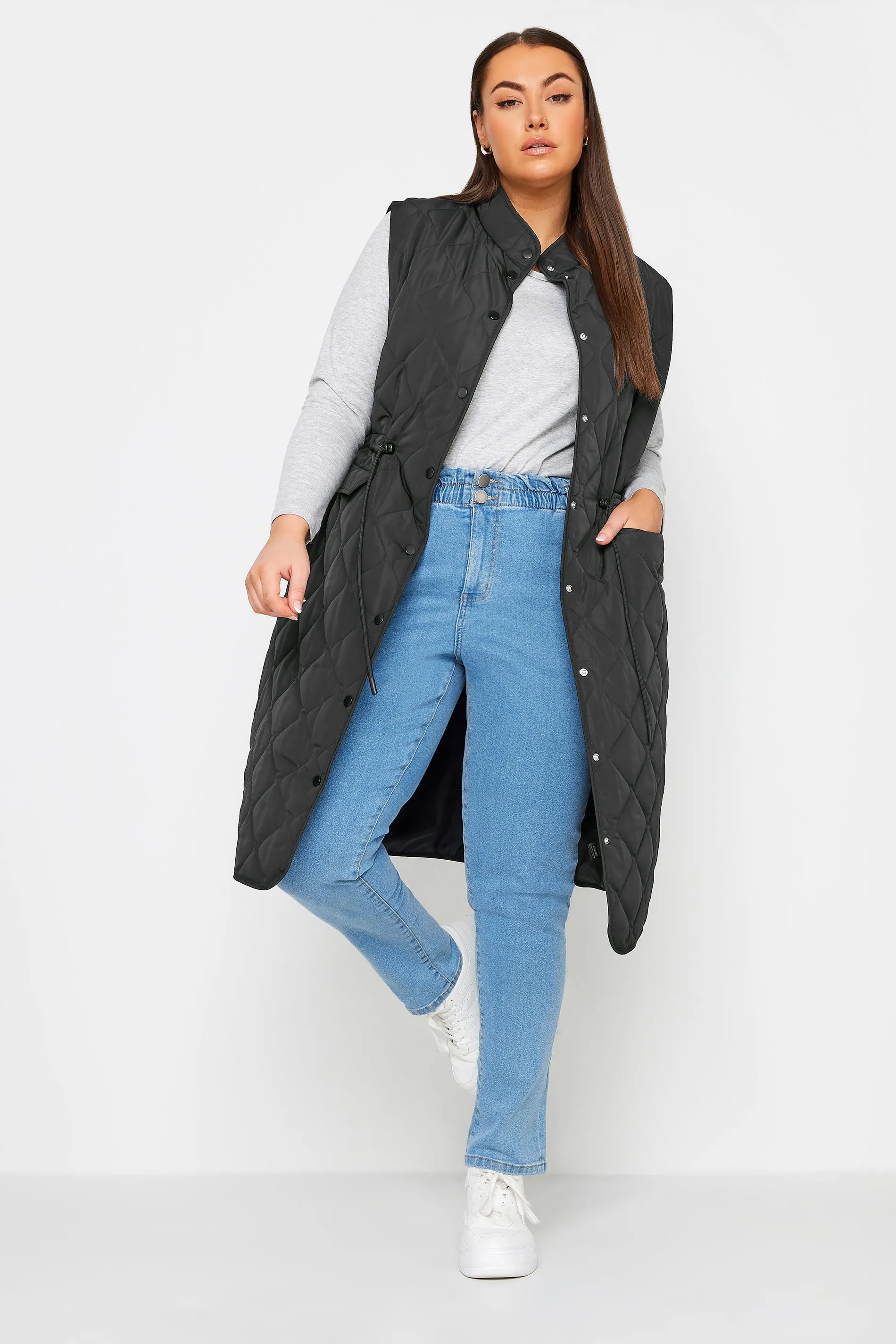 YOURS Curve Black Lightweight Quilted Midi Gilet