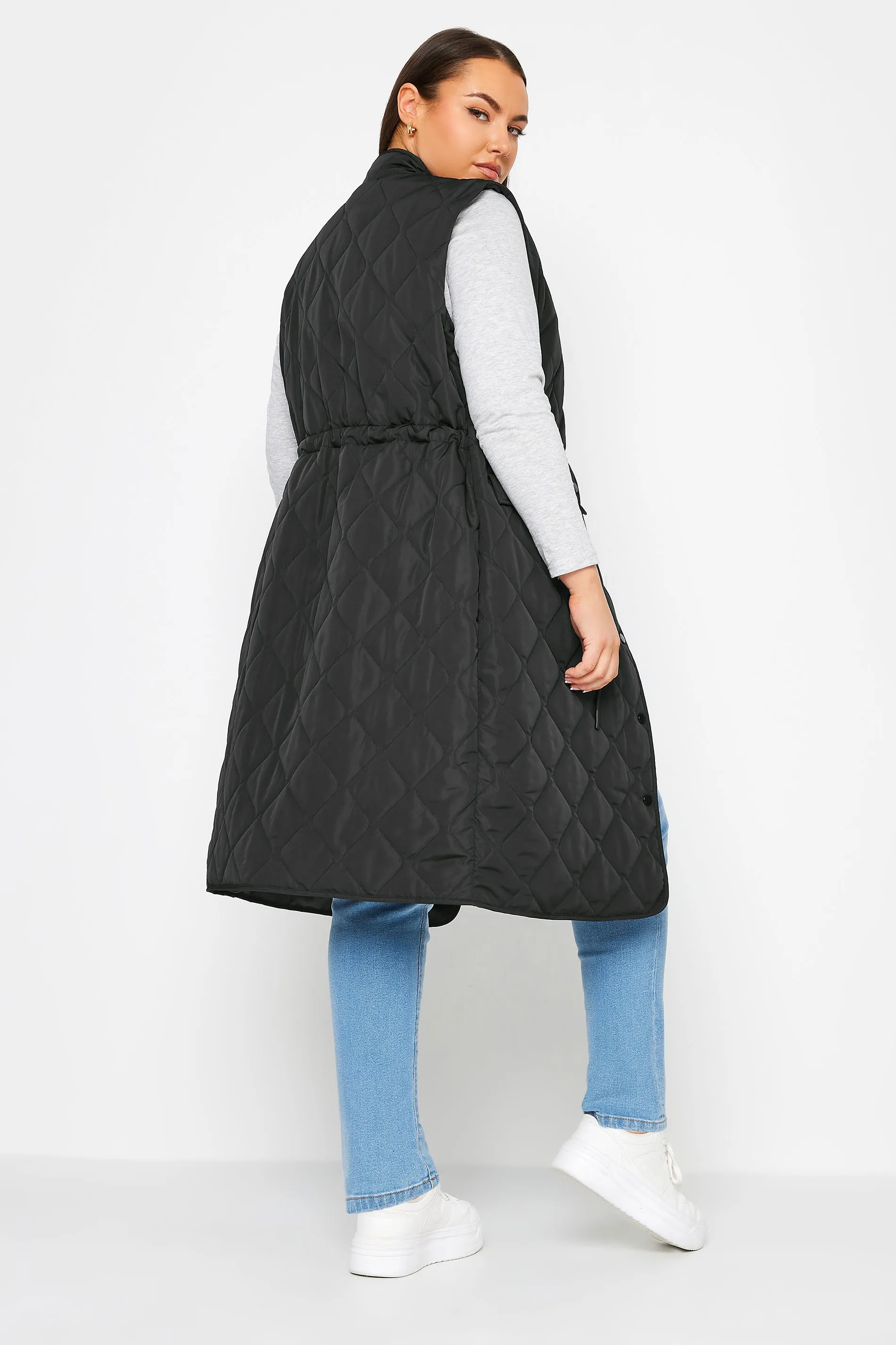 YOURS Curve Black Lightweight Quilted Midi Gilet